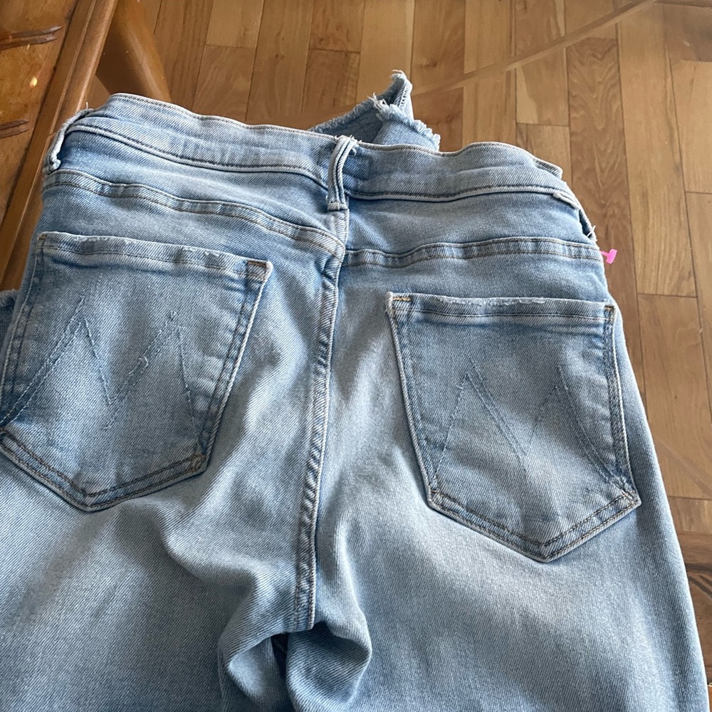 Mother women’s jeans, size 28 the inside crop step fray like new